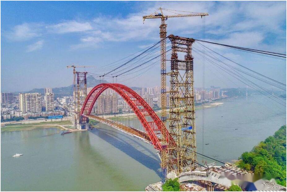 合江长江公路大桥扣塔